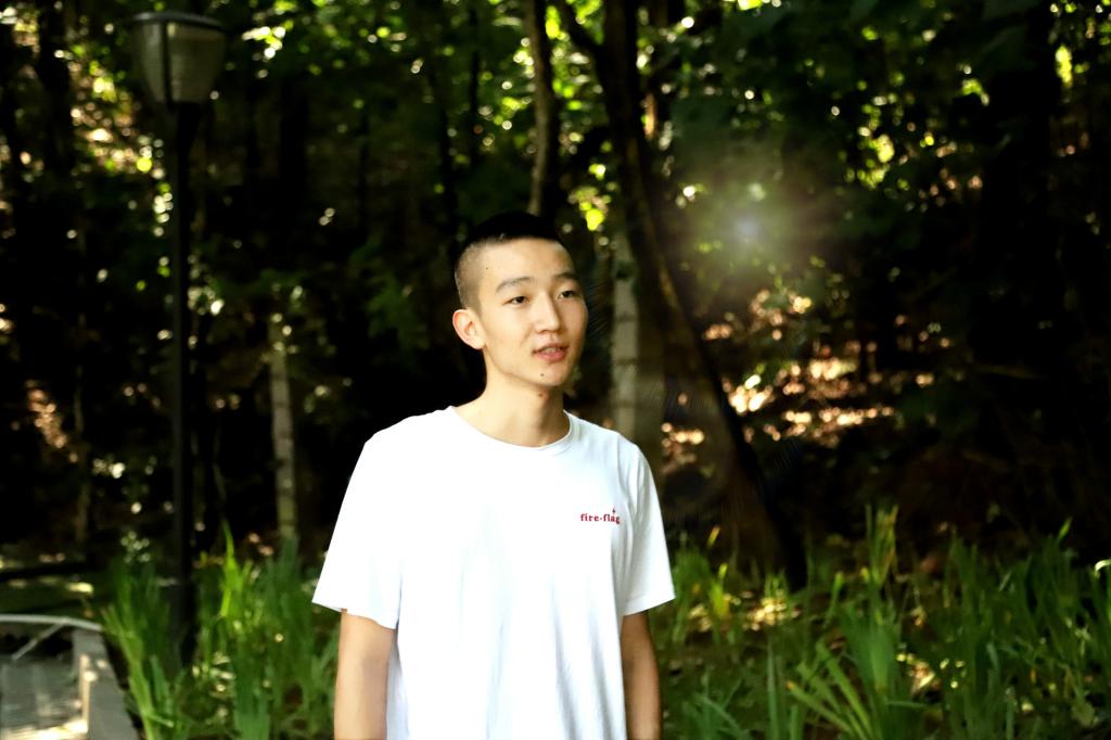 阳光少年——吉鹏辉